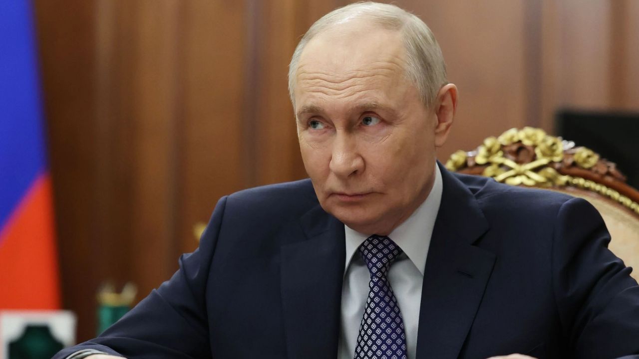 Putin announces 32-hour ceasefire in Russia-Ukraine war; Peace move or strategic tactic?