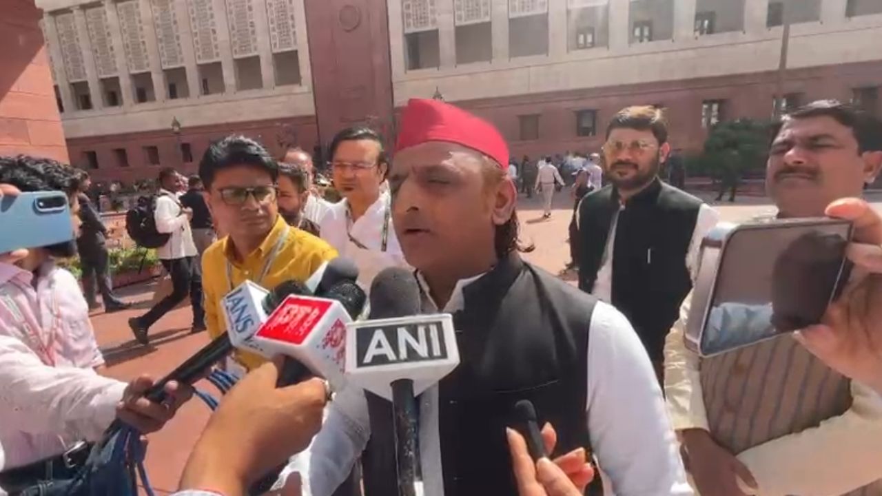 Women’s Reservation Bill: Akhilesh Yadav attacks the Bill; Terms it a  Scheme by ‘Covert Actors’