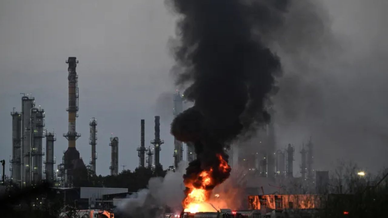 Fear of chemical weapons use in the conflict? Israel strikes Iranian factory