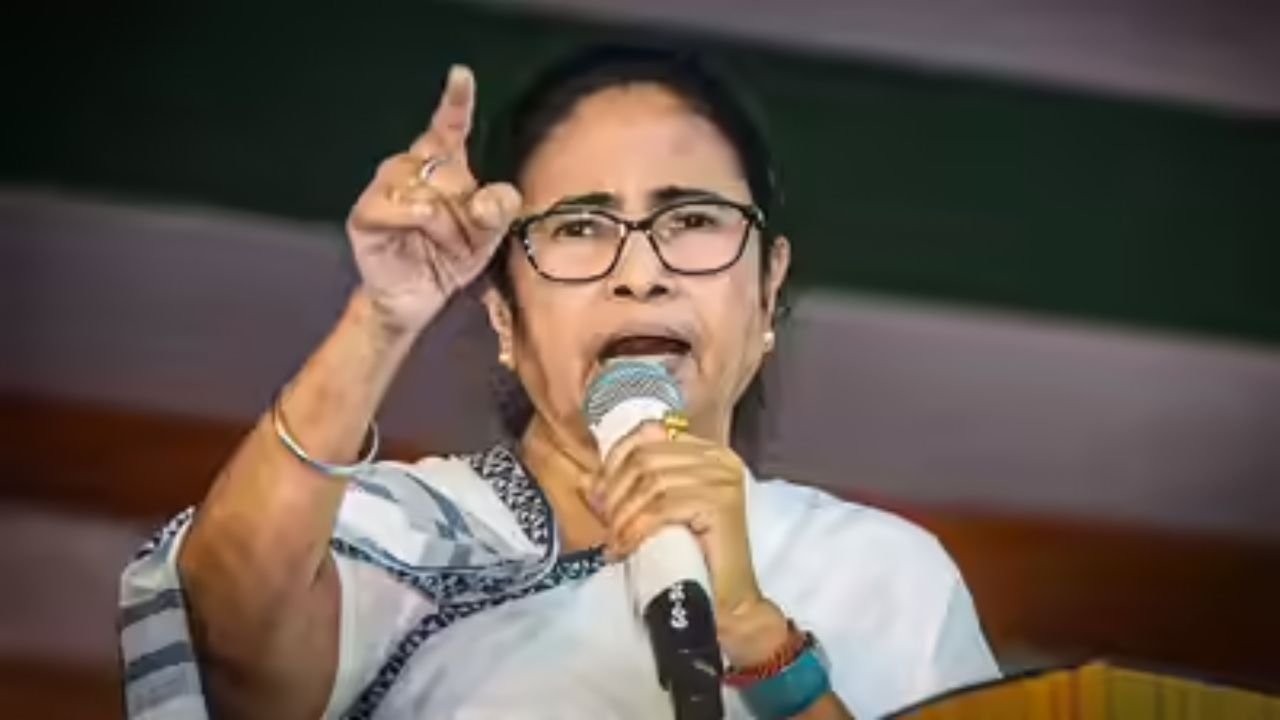 Mamata Banerjee blasts BJP and EC; Warns of EVM vigilance ahead of West Bengal polls