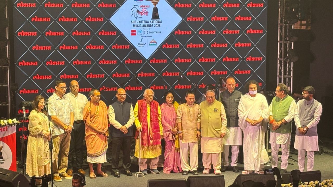 Sumitra Guha and Pandit Lakshman Honoured at 13th Lokmat Sur Jyotsna Music Awards 2026