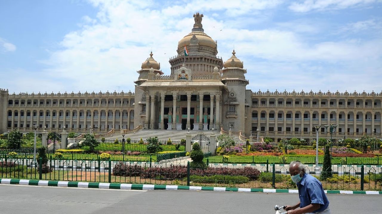 Karnataka cabinet reshuffle likely after May 4, leadership speculation continues