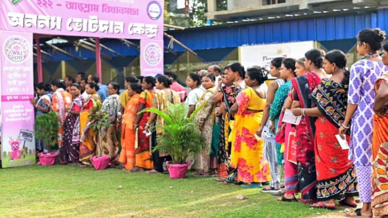West Bengal sees 61.11 per cent till 1 pm in final phase of elections