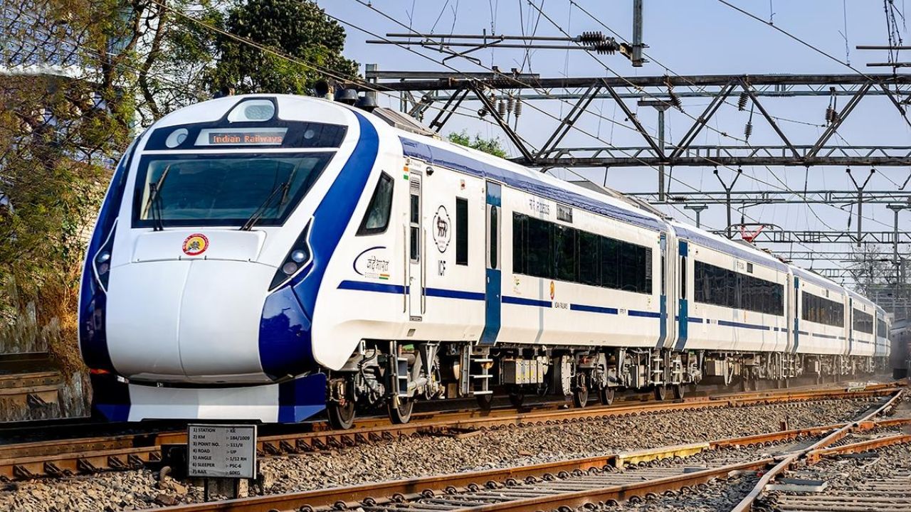 Major train accident averted in Pune: Vande Bharat Express derails; all passengers safe