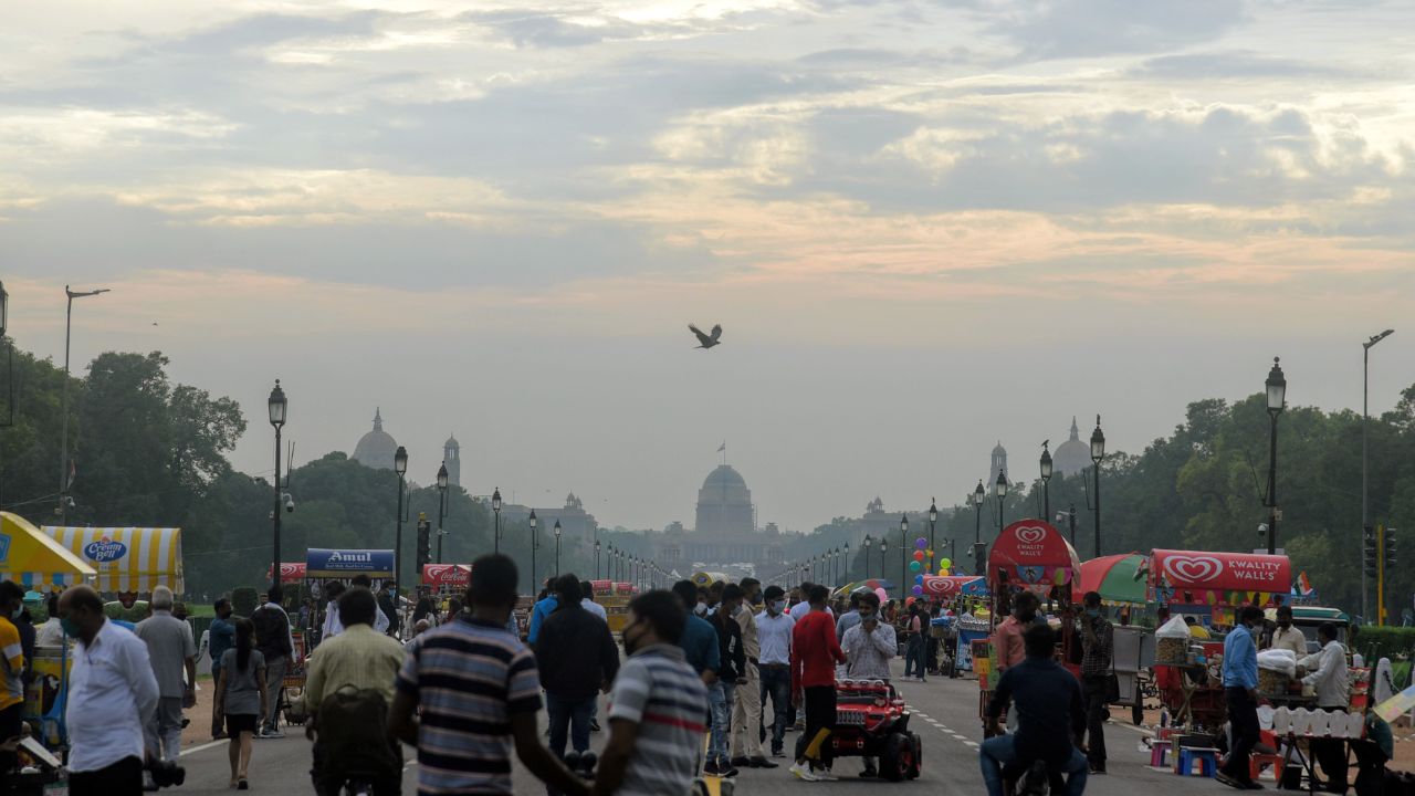 Mixed Weather Across India: Rain, snow and heatwave alerts issued by IMD