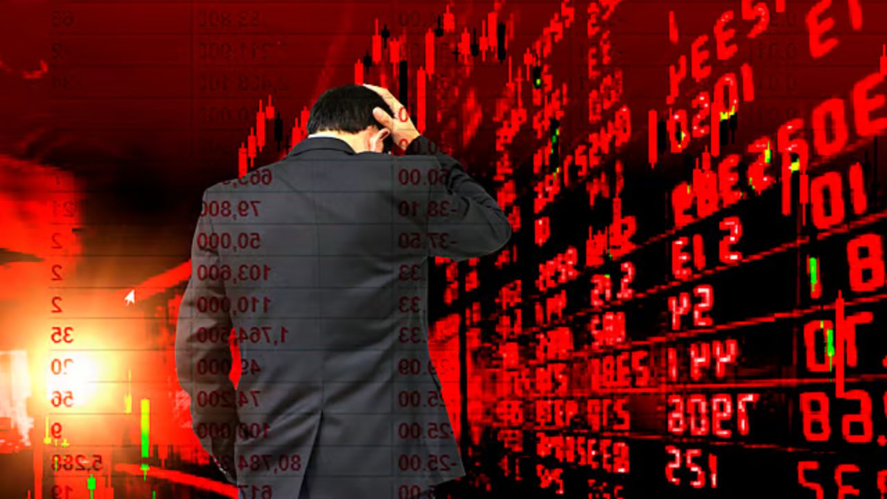 Markets Open Deep in Red: Sensex, Nifty witness sharp fall; Rupee weakens against Dollar