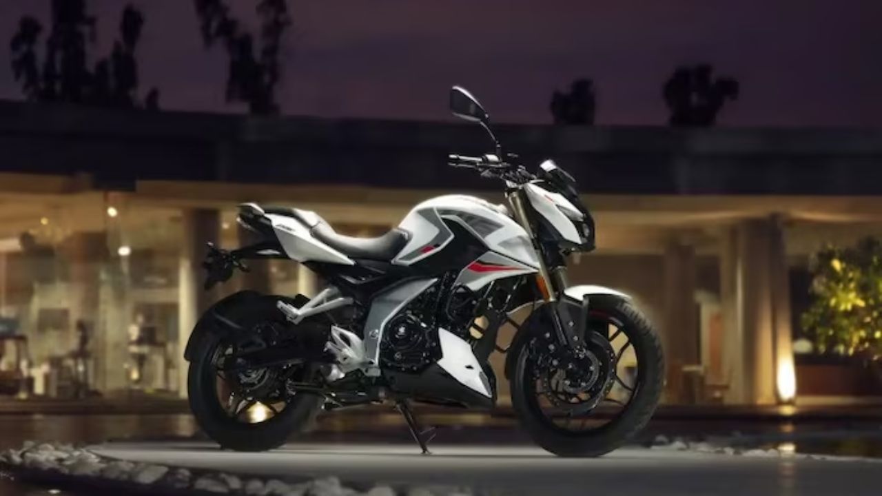 Bajaj pulsar N160 new variant launched with USD forks & premium features at ₹1.22 lakh
