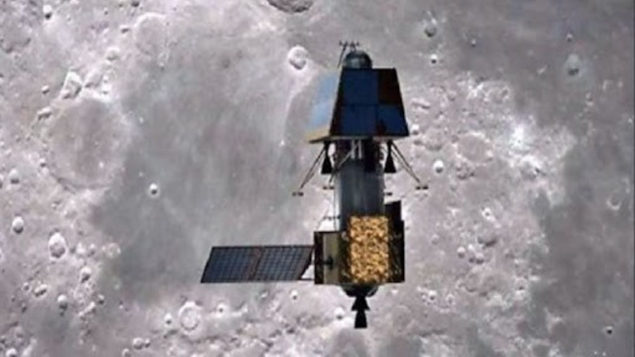 Chandrayaan-2 Mission: ISRO finds strong evidence of hidden ice beneath Moon’s south pole