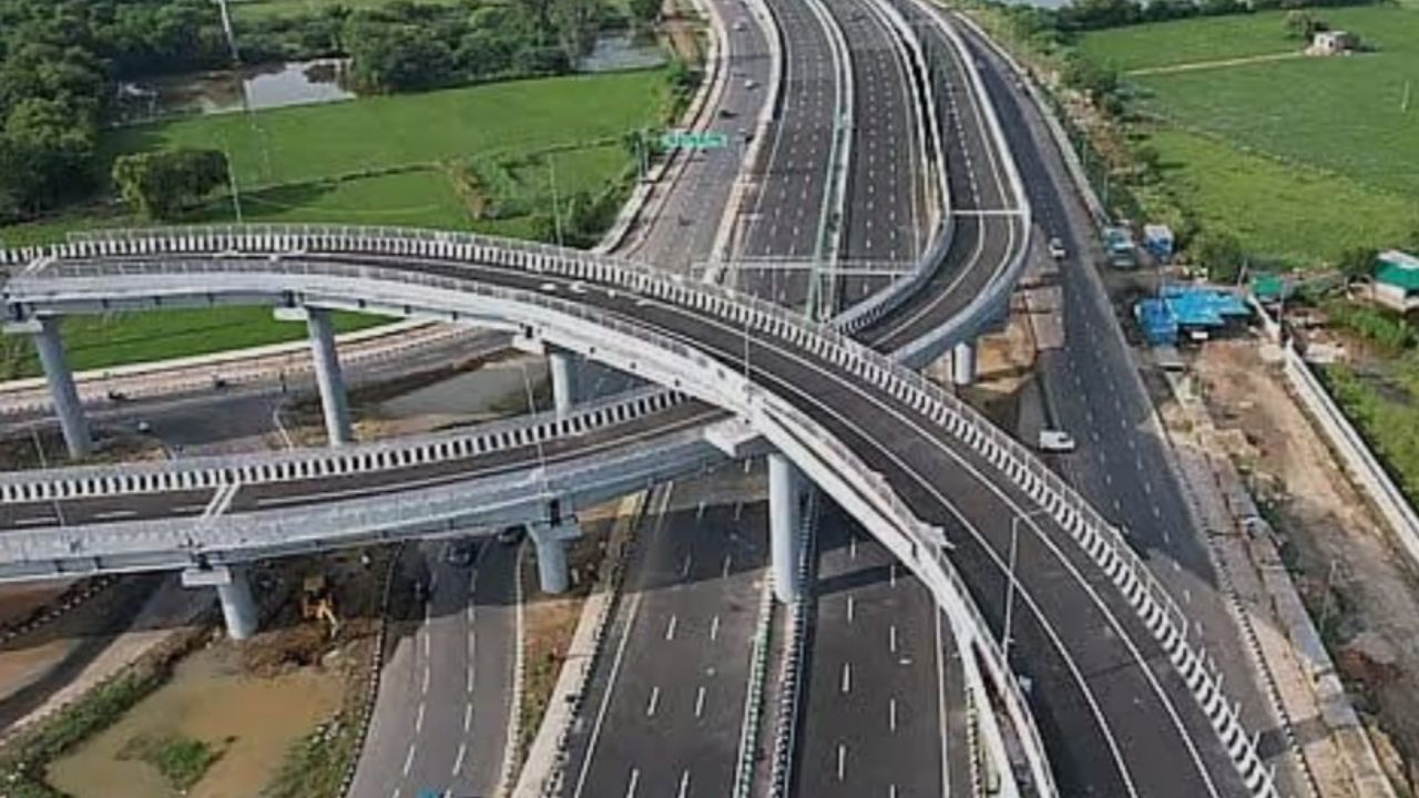 Free travel on Ganga Expressway ends today; Toll booths activated from 14 May