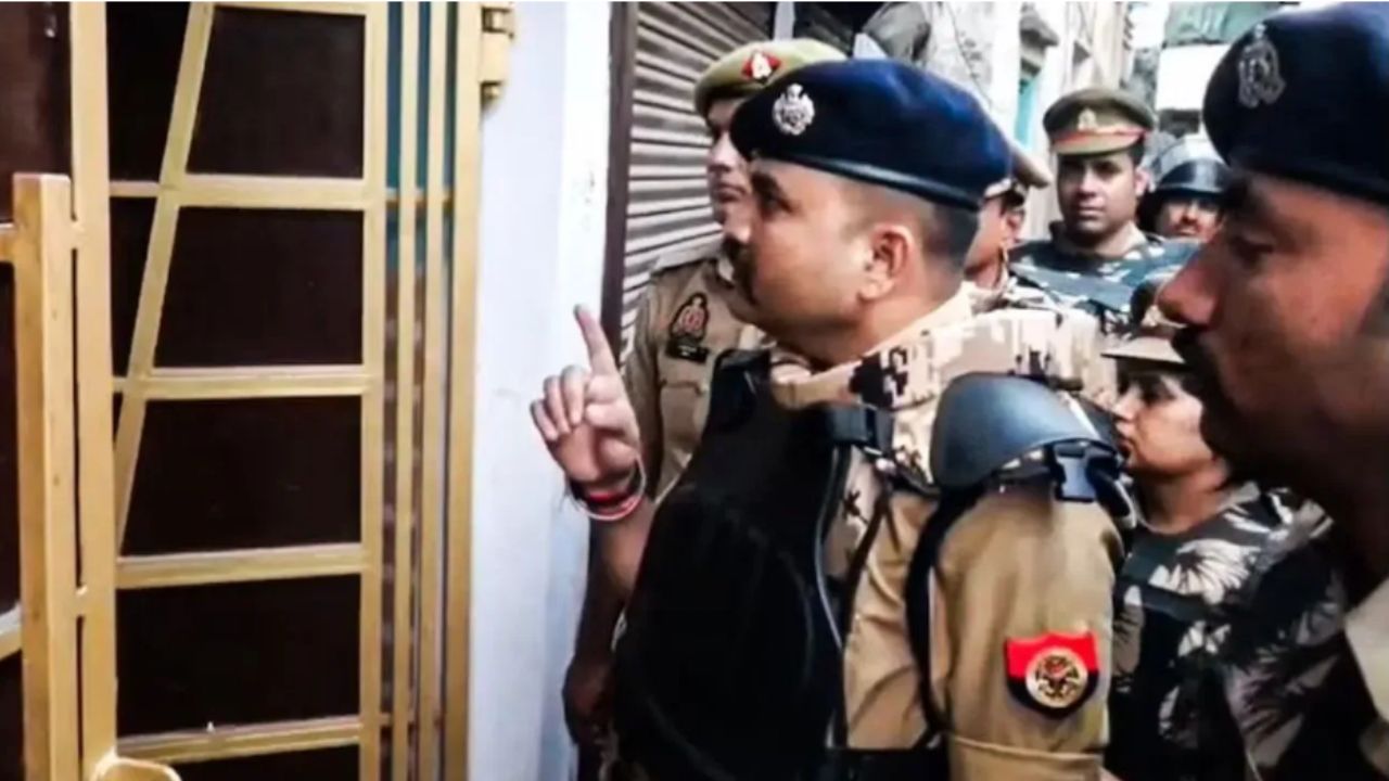 Who is IPS Vinayak Gopal Bhosale? The officer whose tough warning shook a Meerut gangster’s family