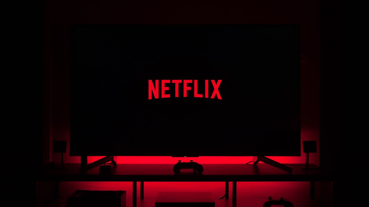 The World’s Biggest Series is Back: 5 seasons, 41 episodes of non-stop thrills-Now on Netflix!