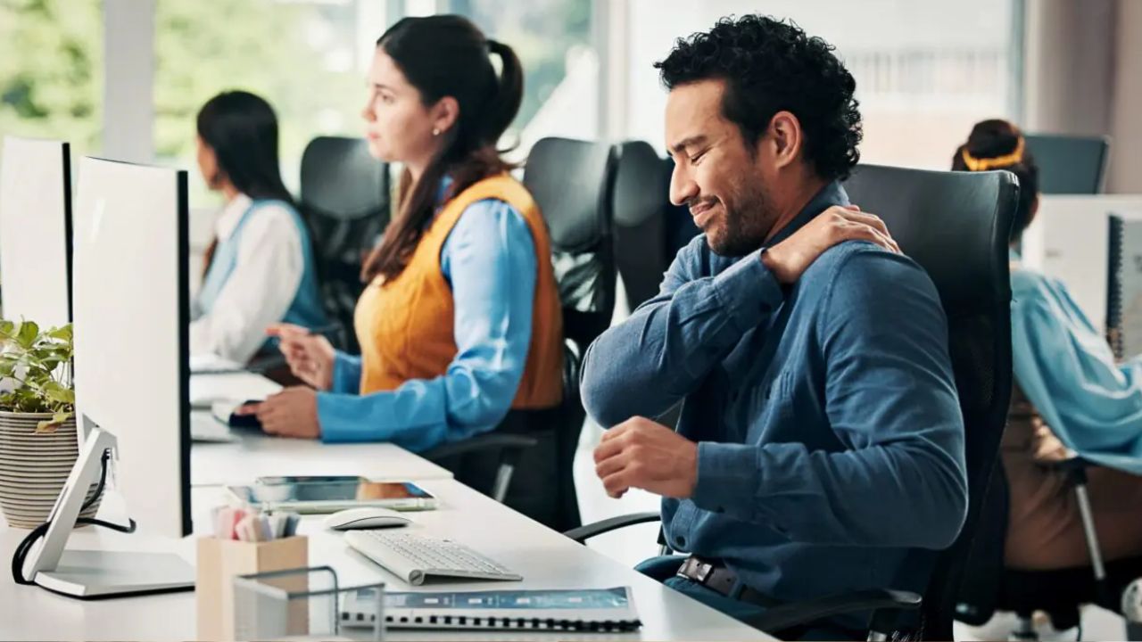 Is digital Work Culture pushing Young Professionals towards Body Pain Crisis?