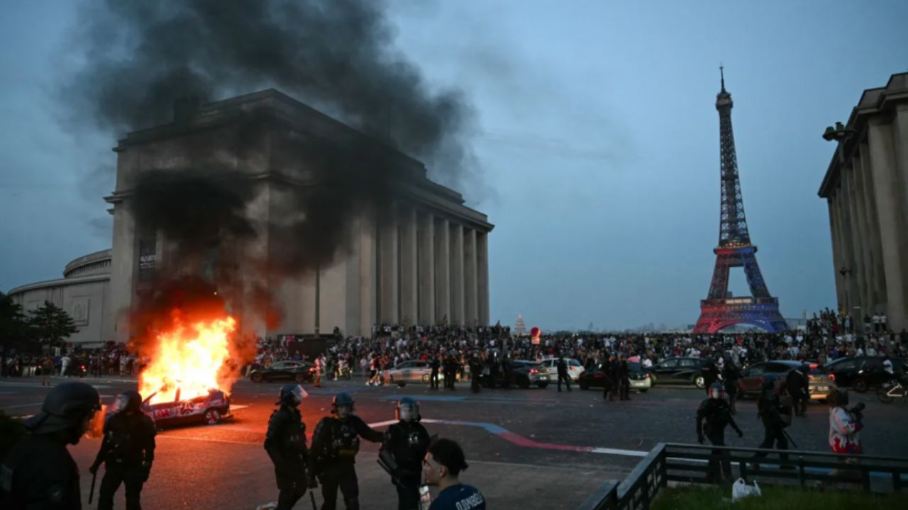 Hundreds arrested across france as PSG Champions League celebrations turn violent