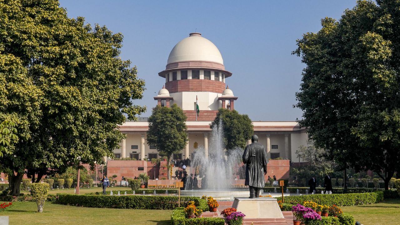 SC upholds EC’s power for special electoral roll revision; Says it strengthens free & fair polls