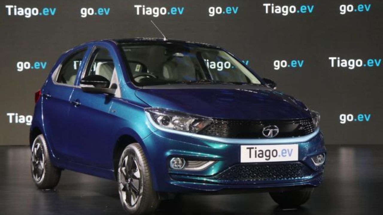 2026 Tata Tiago Unveiled: What’s changed in design, safety and EV range?