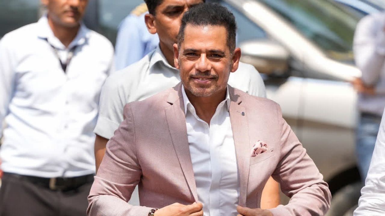 Delhi Court grants anticipatory bail to Robert Vadra in Shikohpur land deal money laundering case