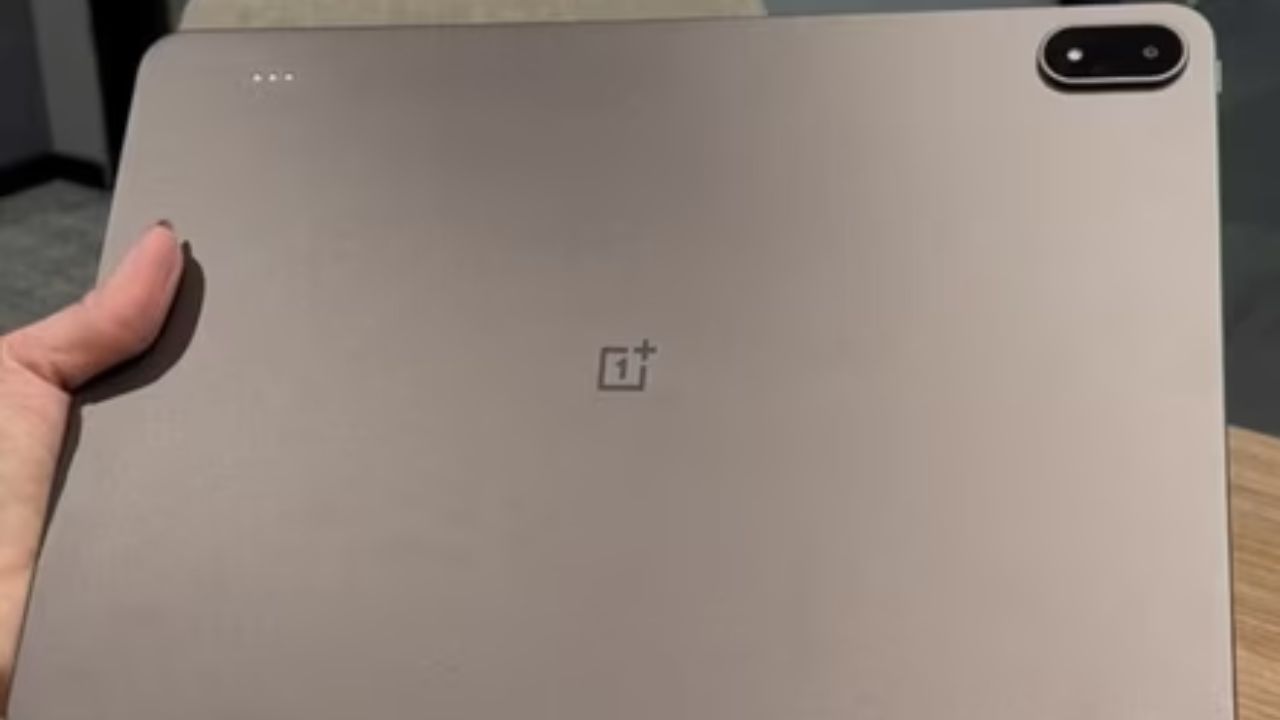 OnePlus Pad 4 Debuts in India: Flagship Power, Massive Battery, and Smarter AI Features