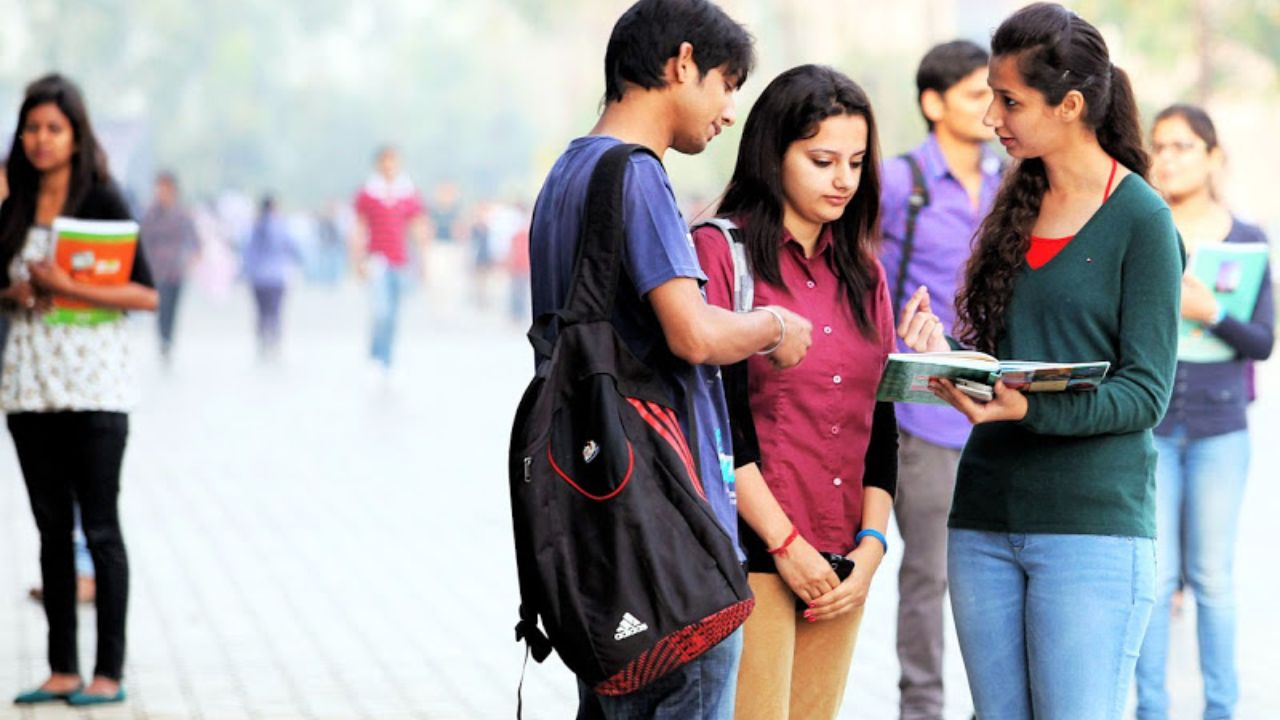 UP Governor pushes for uniform dress code in state universities and colleges