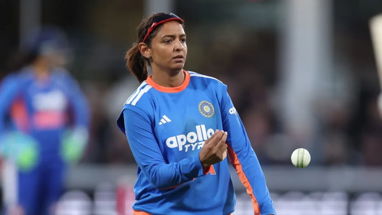 How did England chase 180 against India in Taunton? Capsey and Knight change the game