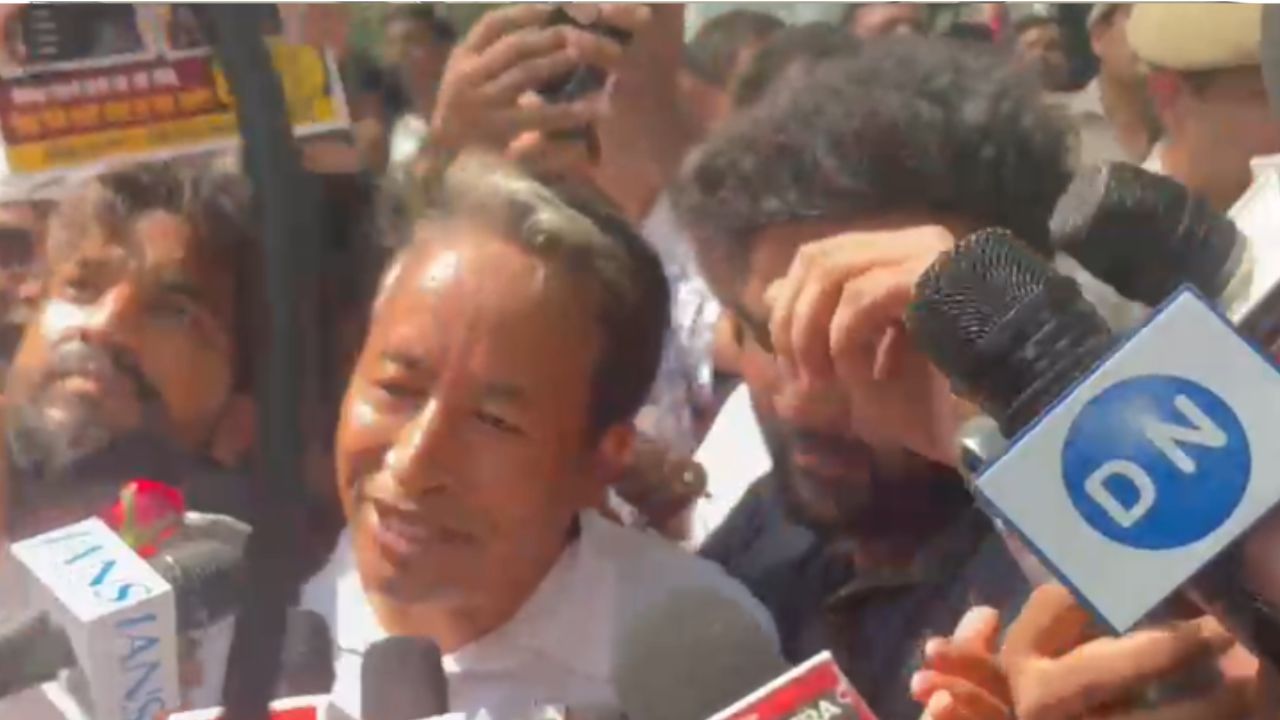 CJP Protest: Sonam Wangchuk joins demonstration; Warns of 6-week fast if…