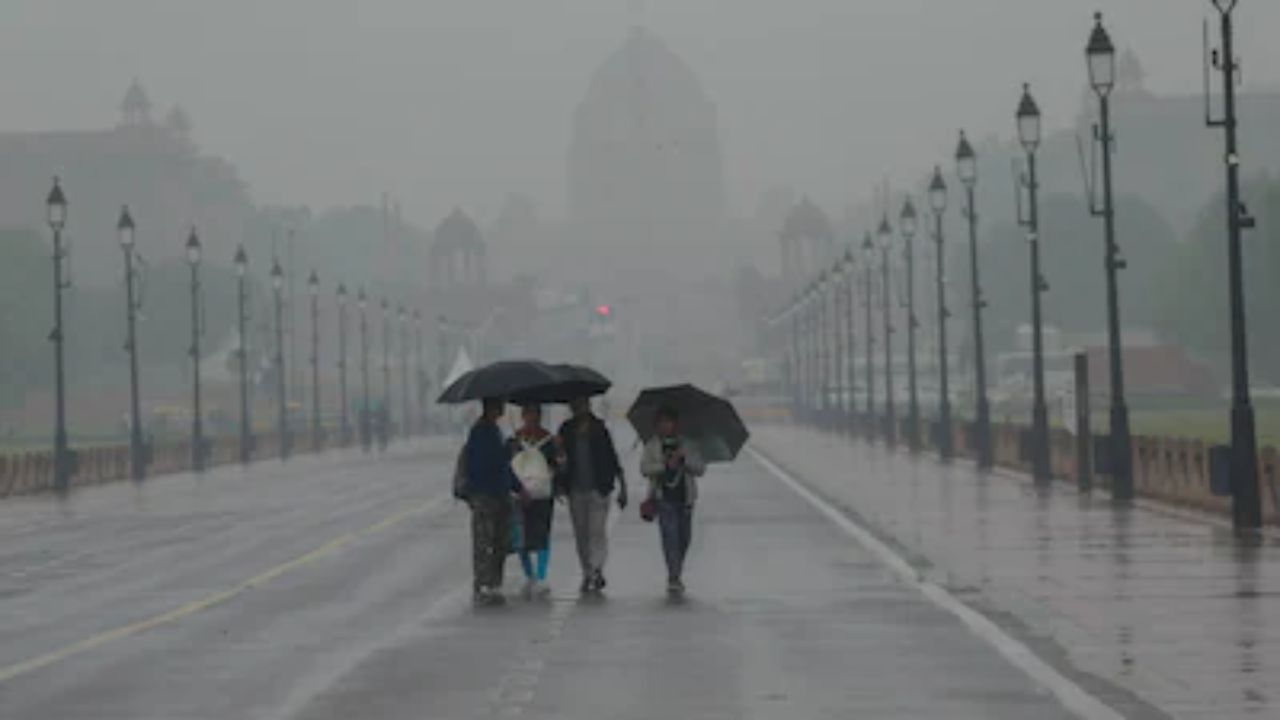From 40°C heat to sudden chill: How Monsoon and Storms are reshaping India’s weather