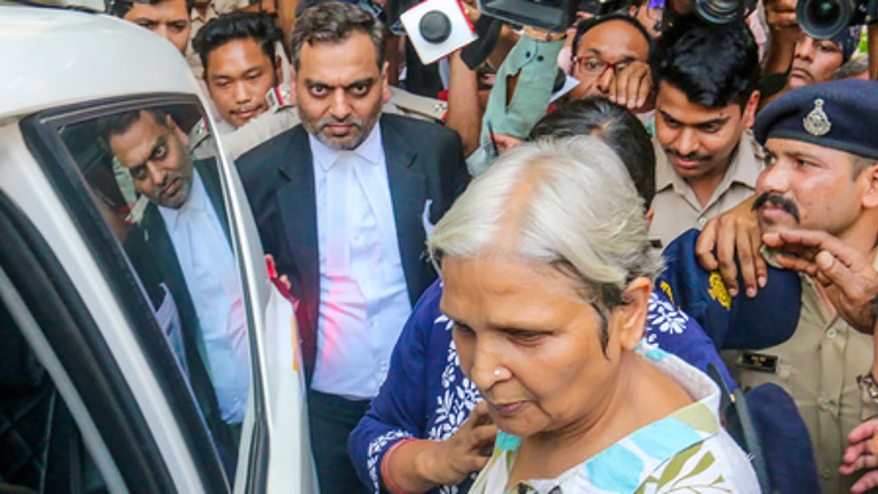 Twisha Sharma Death Case: Masked men break into Ex-judge Giribala Singh’s residence; Flee with valuables