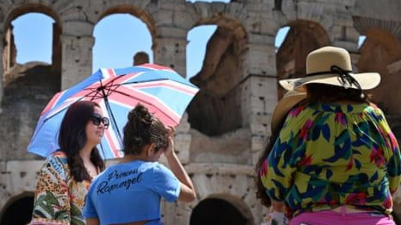 Deadly Europe heatwave sparks red alerts in 22 Italian cities; Temperatures set to rise again