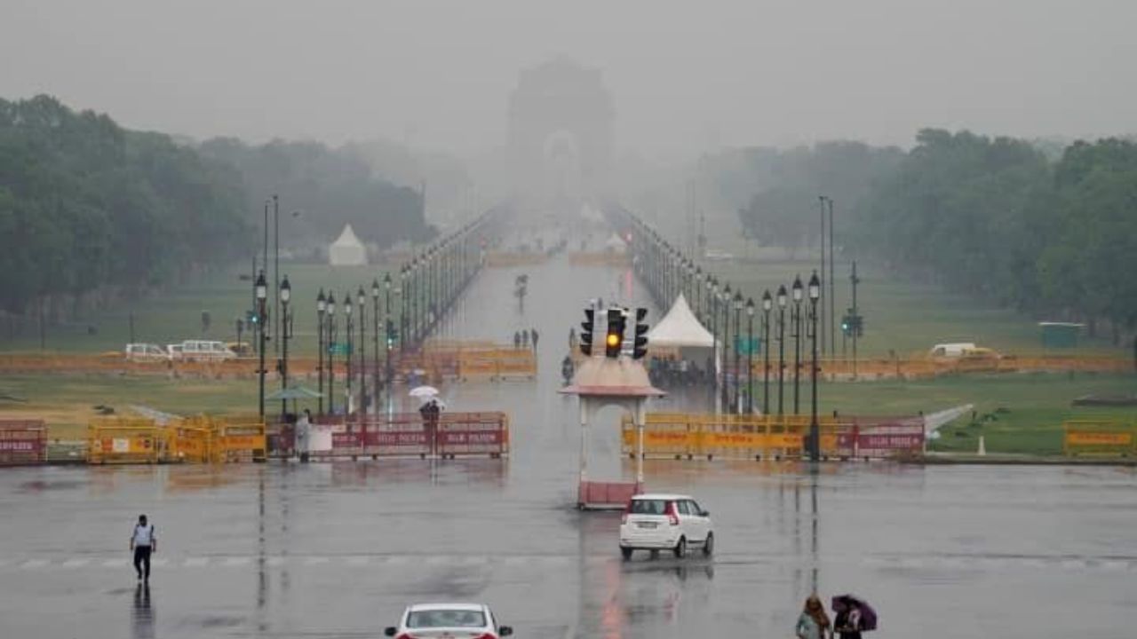 Delhi-NCR monsoon likely in 2–3 days; IMD predicts rain push across North India