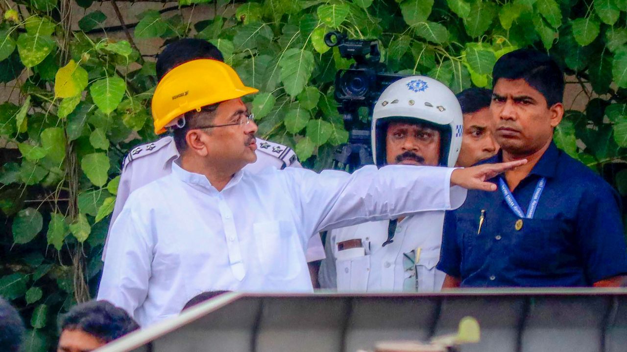 Kolkata Warehouse Collapse: Construction plan sanctioned by former Mayor Firhad Hakim, says CM Adhikari
