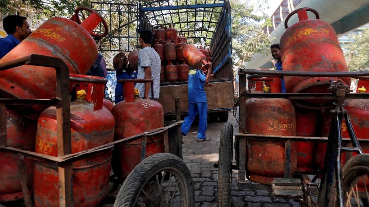West Asia Crisis: Opposition targets Centre as LPG prices rise Rs 89 in 3 months