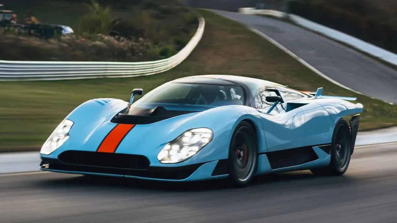 Porsche Carrera GT-based JC9 debuts with V10 power, Le mans-inspired design