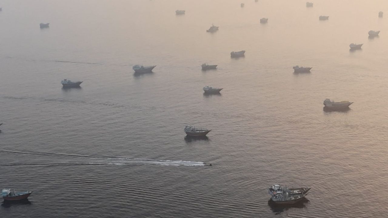 After Trump’s ‘Toll-Free’ Claim! Fresh uncertainty over Strait of Hormuz as Iran…