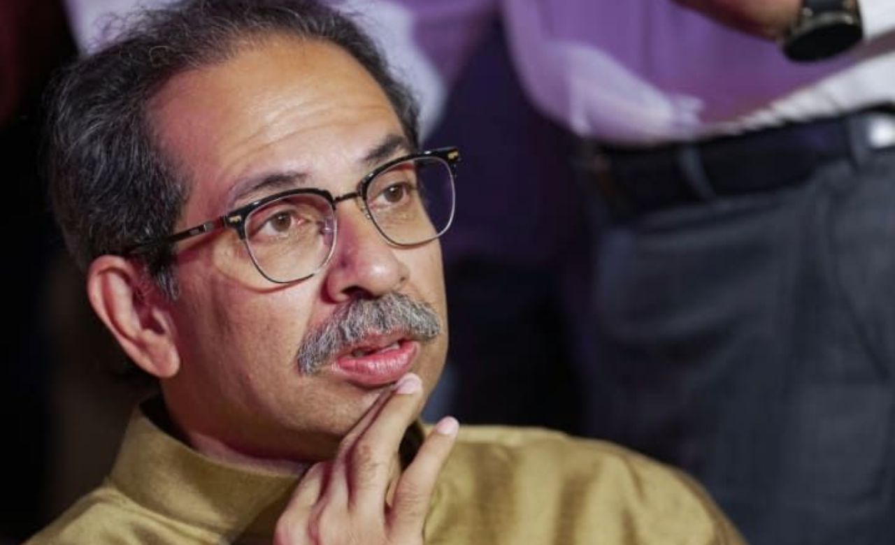 Major Blow To Uddhav Thackeray Sena (UBT): Rebel 6 MPs likely to join Shinde camp today