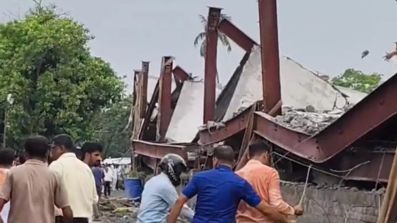Kolkata warehouse roof collapse toll rises to 15; Construction firm, architect blacklisted