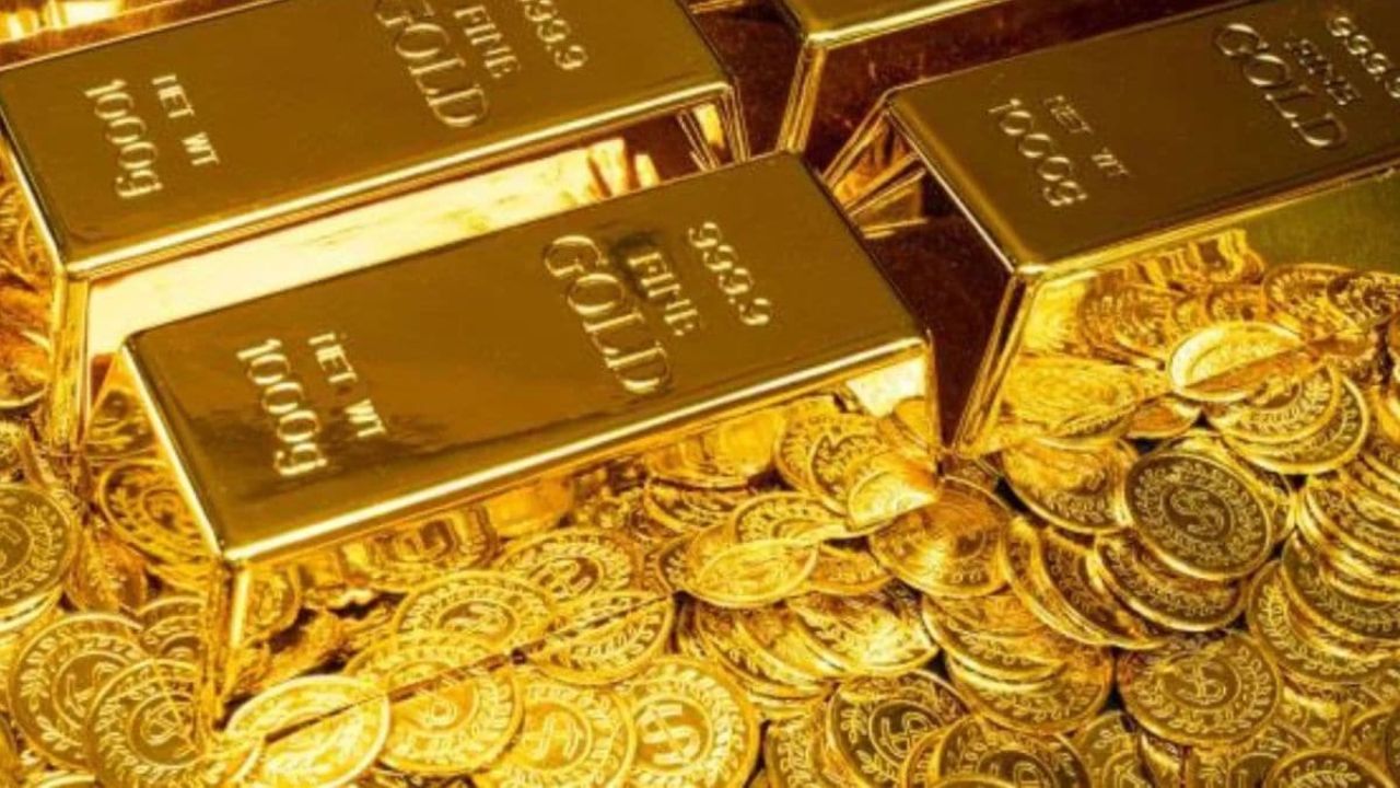 Gold Price Today: 24-carat falls to Rs 1.45 lakh; Is this right time to buy?