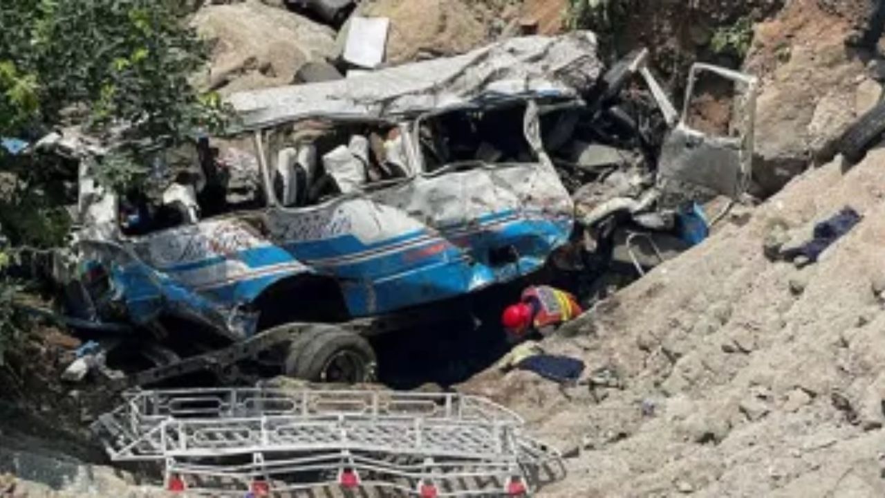 Pakistan Bus Tragedy: 40 dead after overloaded coach falls into ravine in Balochistan