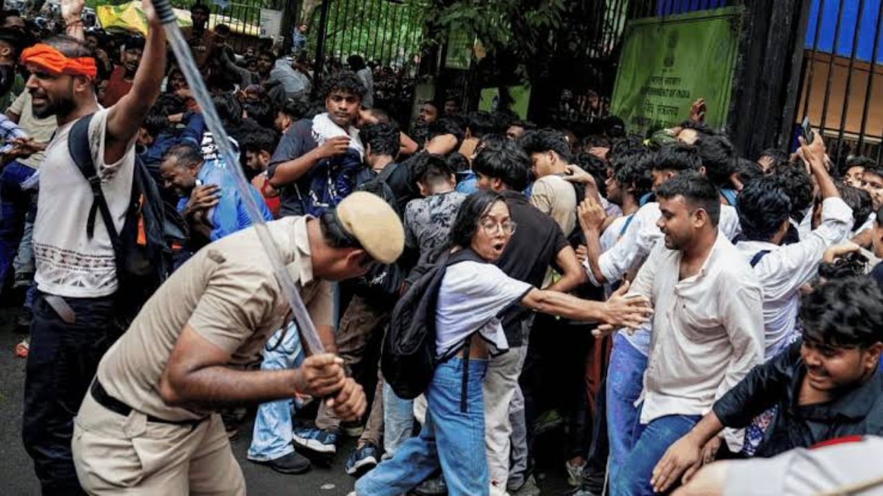Delhi High Court Seeks Response From Centre, Delhi Police Over Alleged Violence Against CJP Protesters