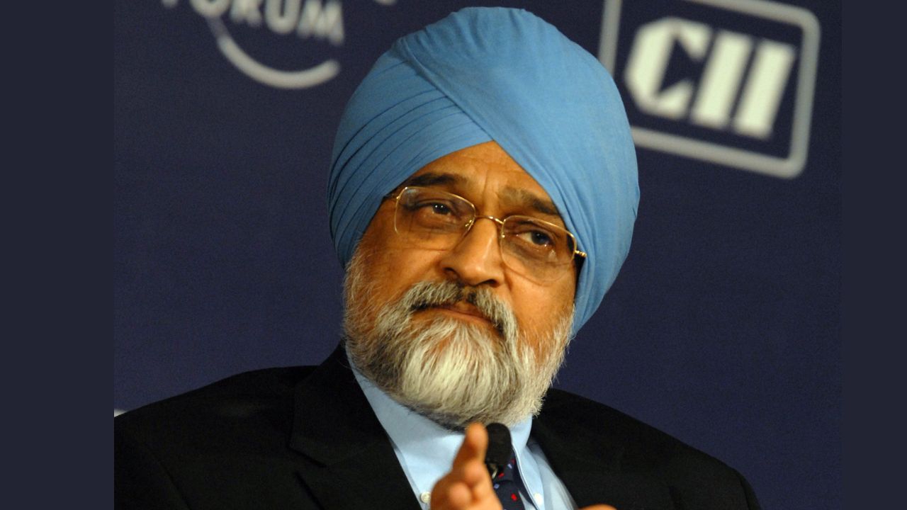 TN Sets Up Revenue Augmentation Committee Under Montek Singh Ahluwalia