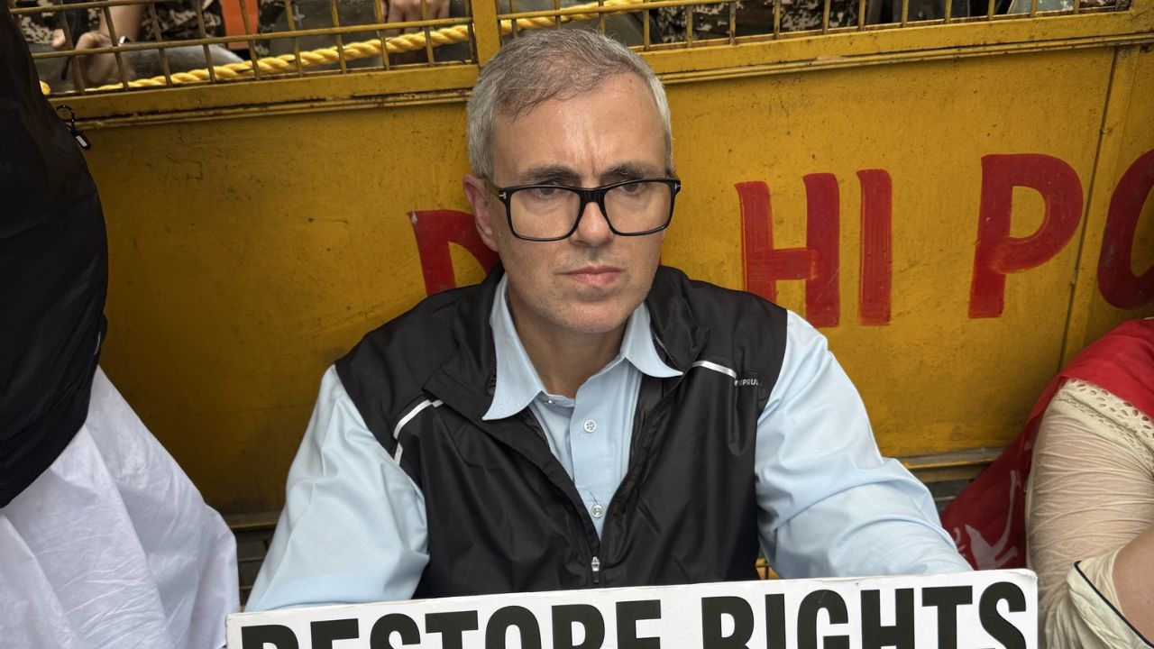 Omar Abdullah Repeating Sheikh Abdullah’s Mistake Of 1975