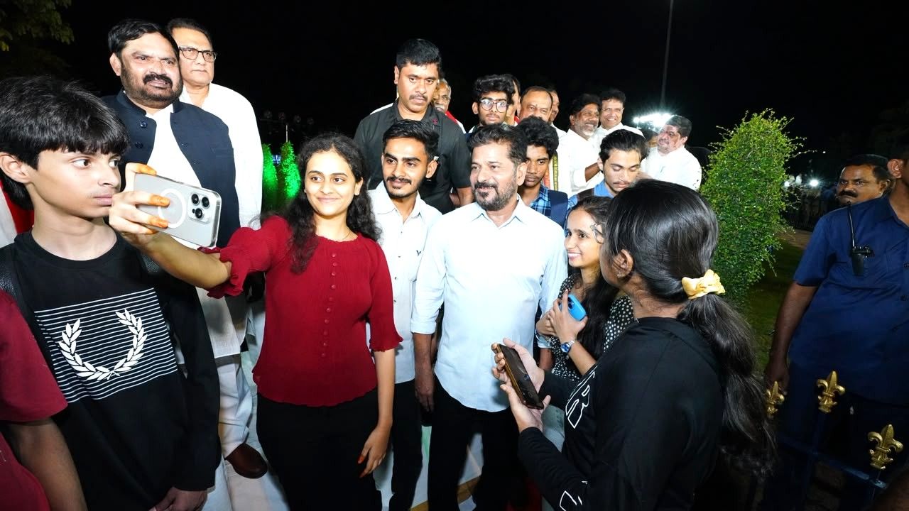 “30% Population, Less Than 1% MPs” — Telangana CM Pushes To Lower Candidate Age Limit To 21 For Gen Z