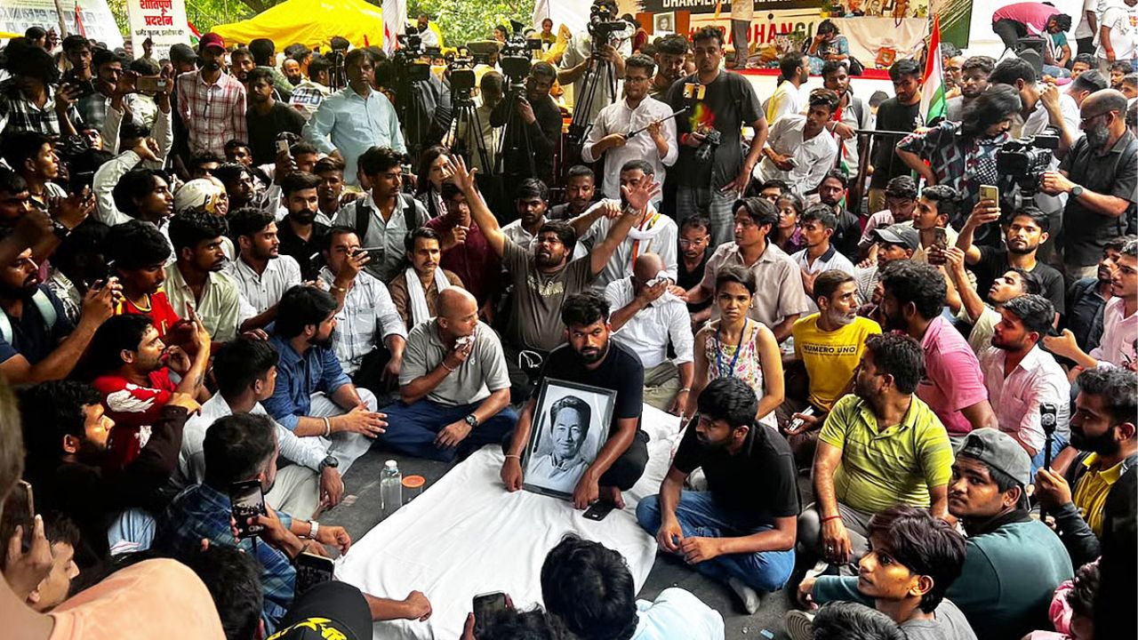 CJP protest updates: CJP-govt talks to continue; Wangchuk’s ‘character certificate’ jibe at critics; 18 metro stations closed