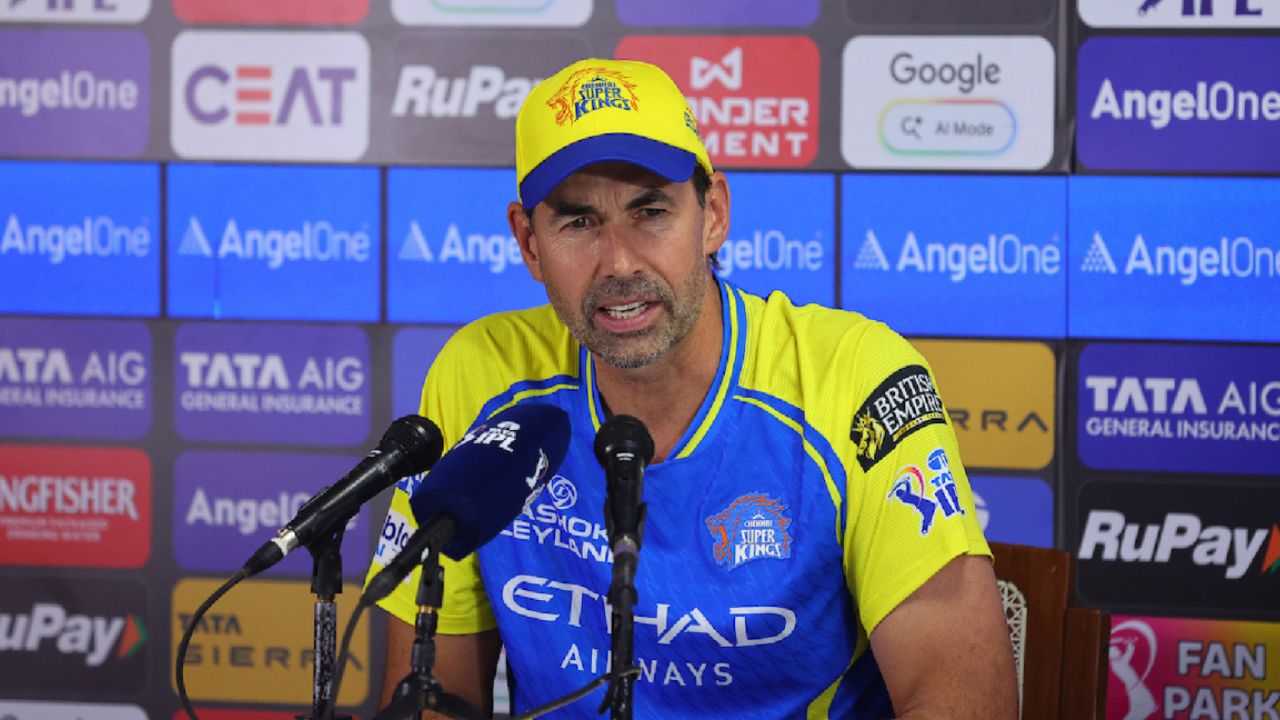 Why Stephen Fleming Left as CSK Coach After 17 Years; Is Rahul Dravid The Potential Successor?