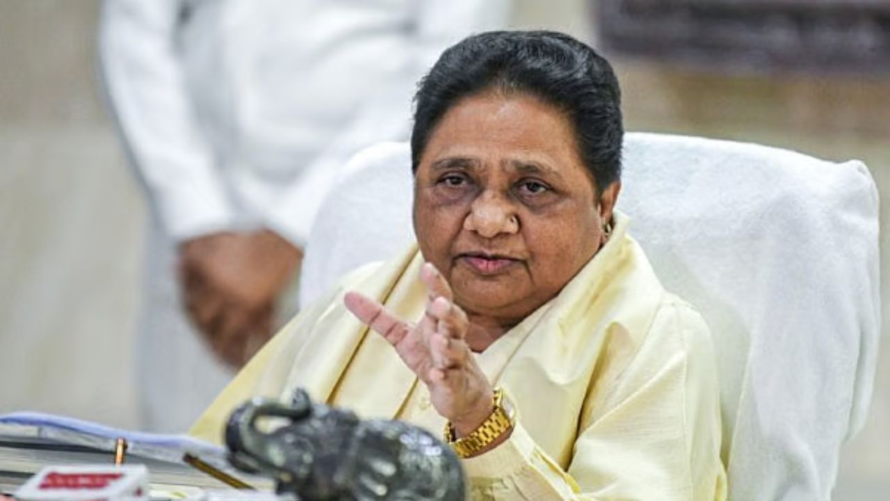 Mayawati criticises ‘politics of provocation’, urges faith in constitutional means for justice