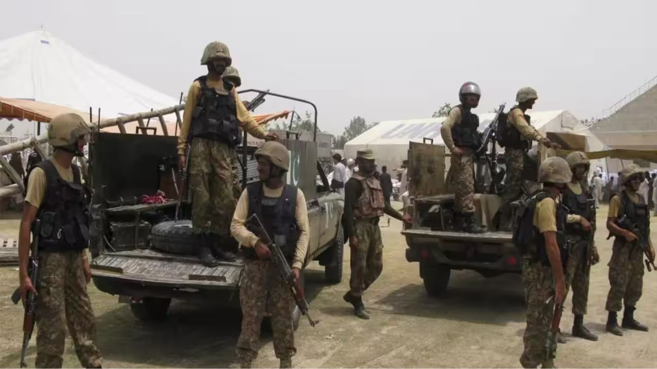 Pakistan Police Post Attack: 11 Security Personnel Killed Near Afghan Border