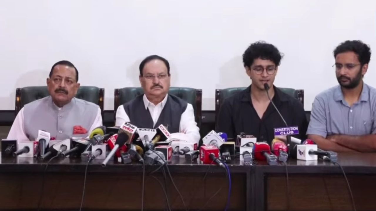 Cockroach Janata Party withdraws agitation