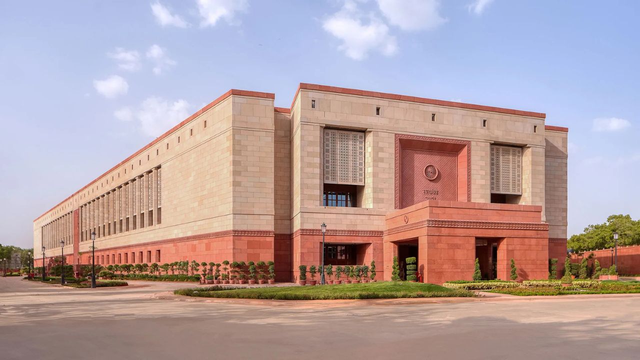 Parliament Monsoon Session LIVE: Oppn Targets Govt Over ‘Police Brutality’; Anti-Paper Leak Bill Tabled in LS