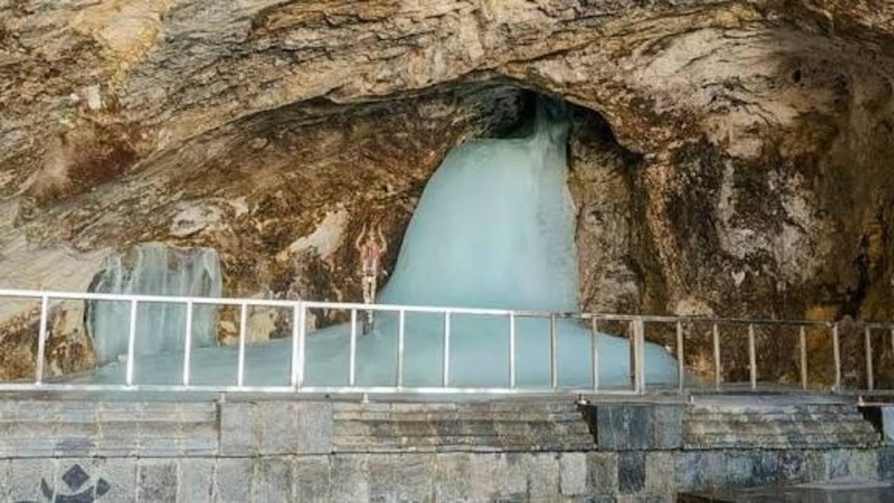 Amarnath Yatra 2026: First batch of Pilgrims flagged off