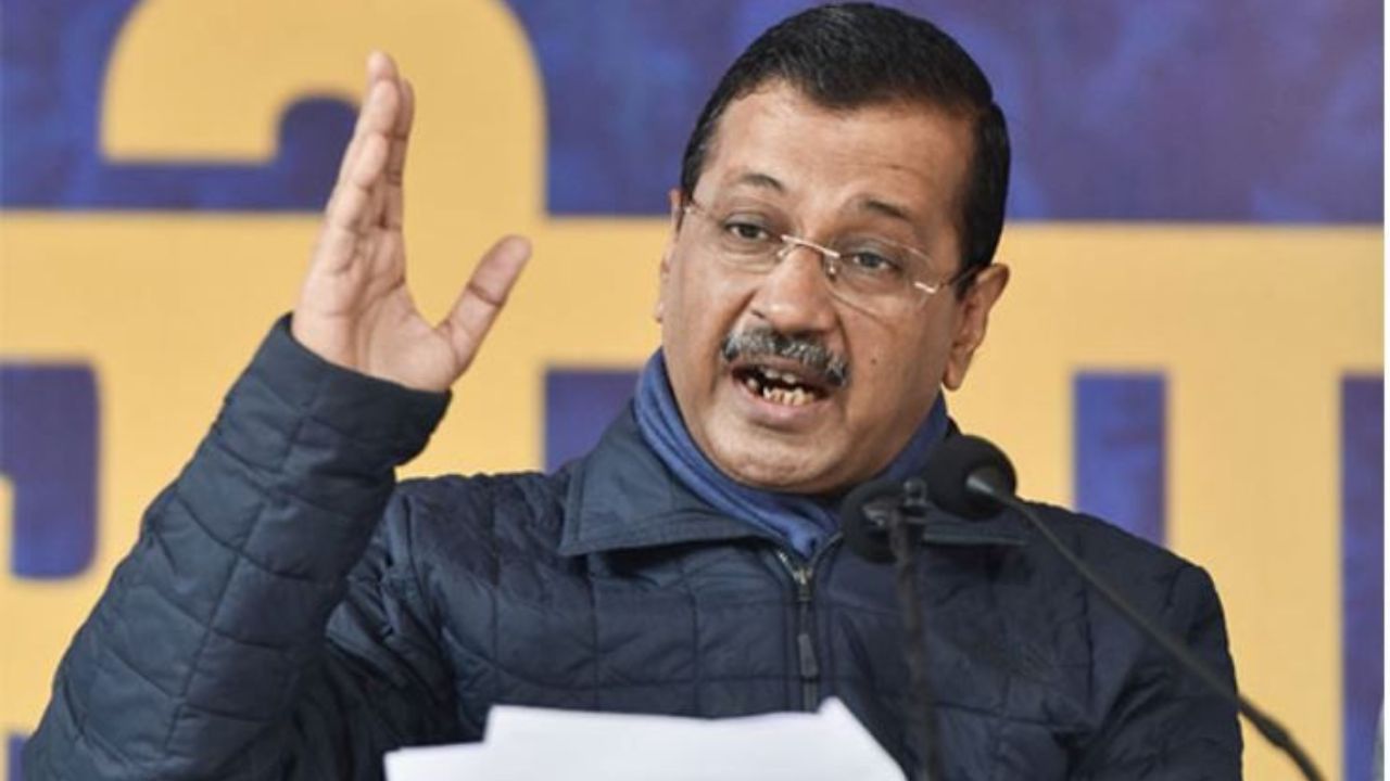 Kejriwal Writes To PM Modi: Demands Pure Petrol Option At Fuel Stations