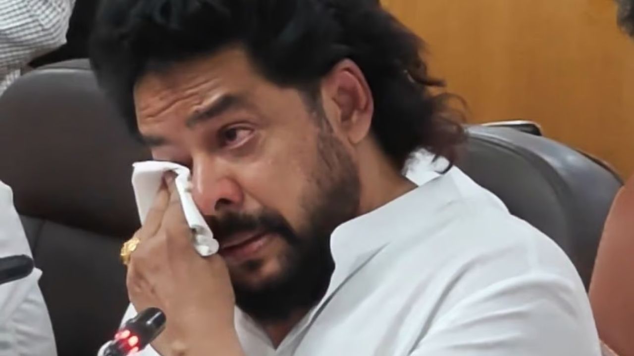 B Nagendra Resigns Again: Tears, Rs 89 Crore Valmiki Case and Karnataka Political Storm