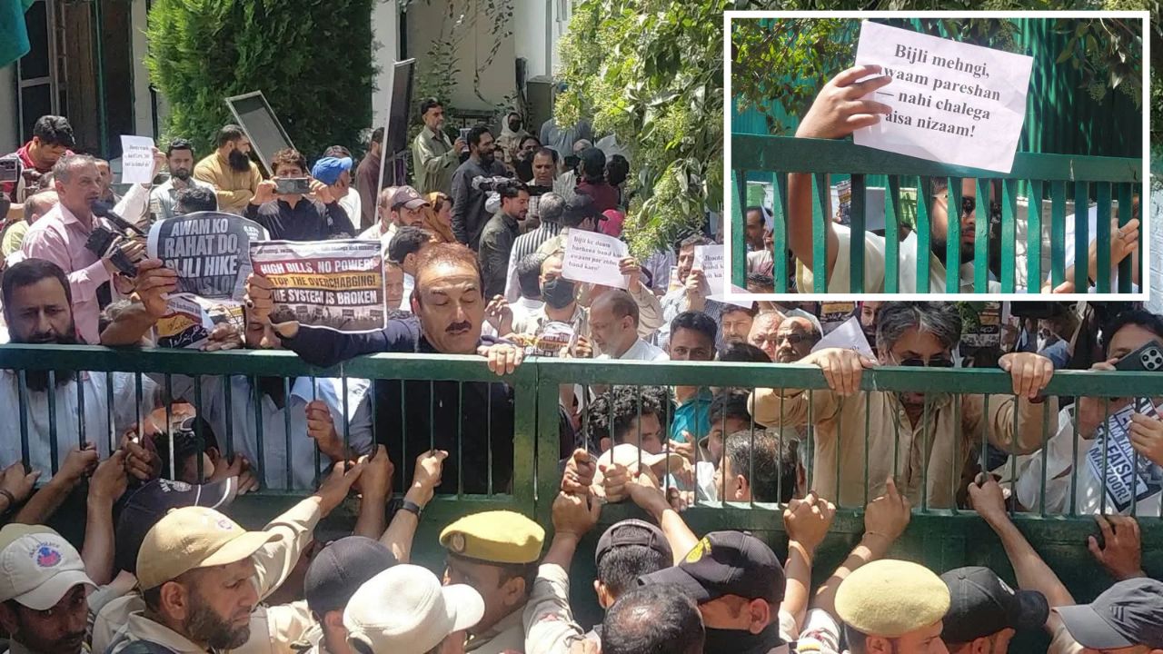 PDP Holds Protests In Srinagar Against Electricity Tariff Hike; Demands Immediate Rollback